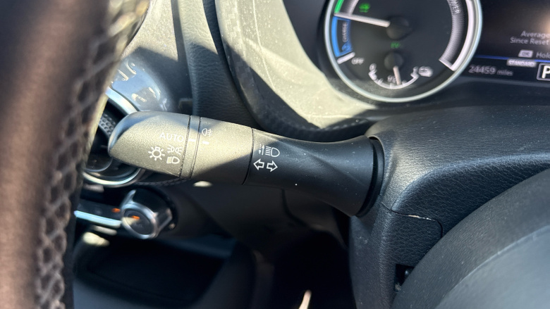 Nissan Juke 1.6 Hybrid N-Connecta 5dr Auto Hybrid Hatchback